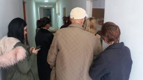 CeMI denied the statement of the Municipal Election Commission (OIK) that the polling station no. 2 ”Hollegro” was open on time